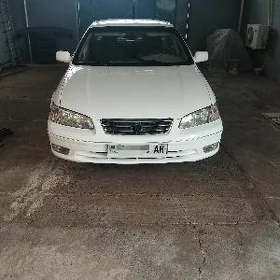 Toyota Camry 2000
