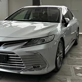 Toyota Camry 2023