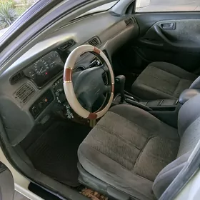 Toyota Camry 2000