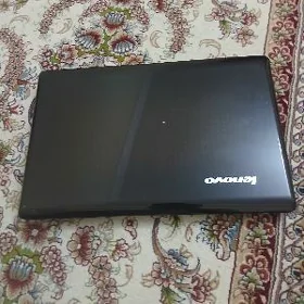 Noutbuk lenovo