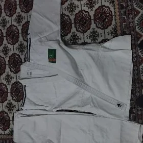 Adidas kimano