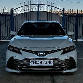Toyota Camry 2022