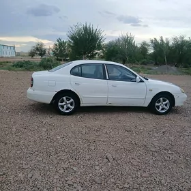 Daewoo Leganza 1998