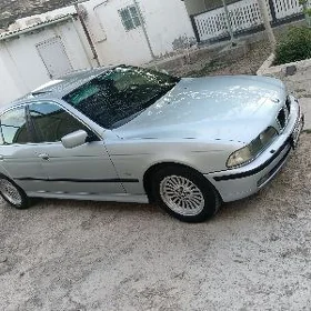 BMW E39 1997