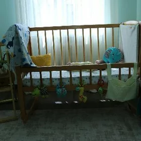 Кроватка детская