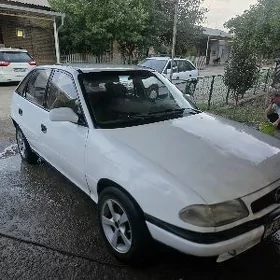 Opel Astra 1993