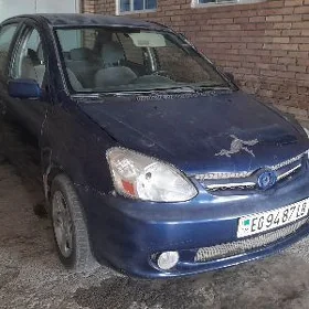 Toyota Echo 2005