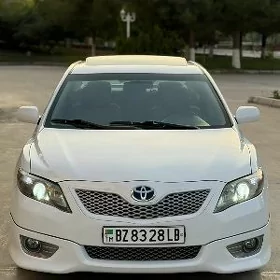 Toyota Camry 2011