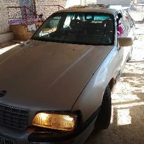 Opel Omega 1992