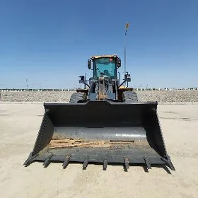 XCMG LW500F 2022
