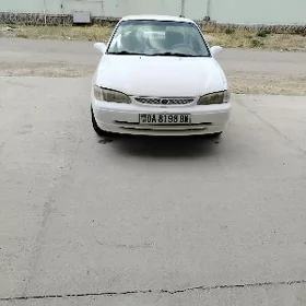 Toyota Corolla 2000