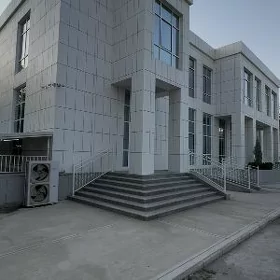 Аренда Офиса 1 мкр 1 этаж