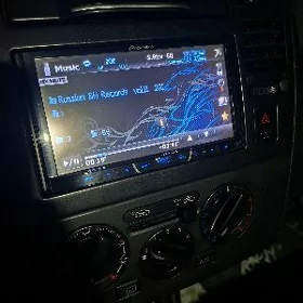 Pioneer 4450BT