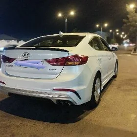 Hyundai Elantra 2017
