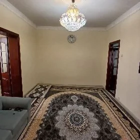 Gowdan B 1 komnat yubleyni