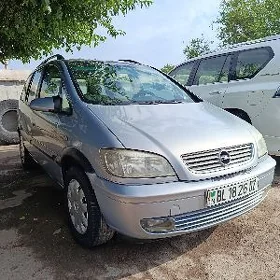 Opel Zafira 2000