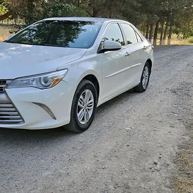 Toyota Camry 2016