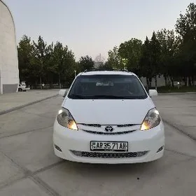 Toyota Sienna 2006