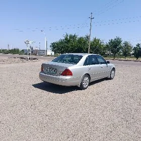 Toyota Avalon 2000