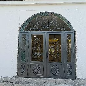 Daşky demir gapy