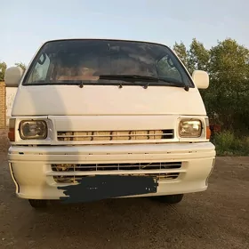 Toyota Hiace 1998