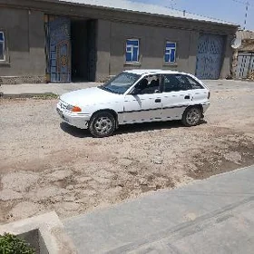 Opel Astra 1992