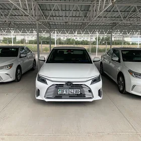 Toyota Yaris 2024