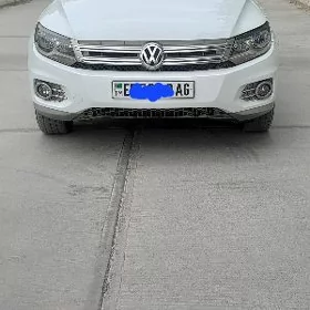 Volkswagen Tiguan 2012