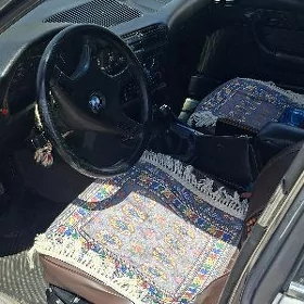 BMW 525 1991