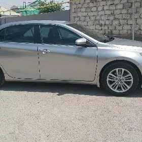 Toyota Camry 2016