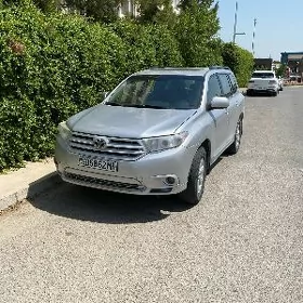 Toyota Highlander 2012