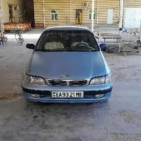 Toyota Carina 1994