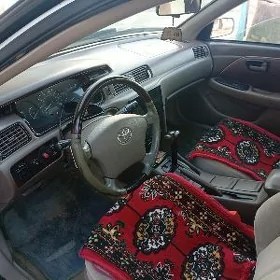 Toyota Camry 1999