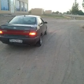 Toyota Corona 1992