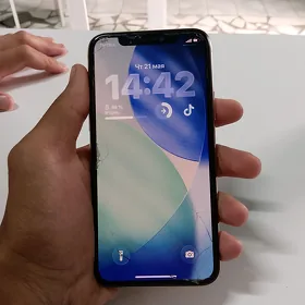 iPhone 11 Pro