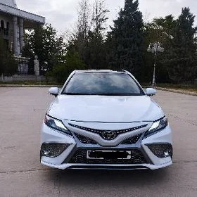 Toyota Camry 2022