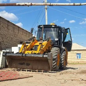 JCB 4CX ECO 2010