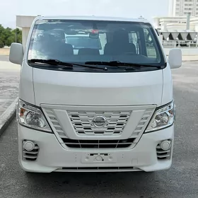 Nissan Urvan 2022