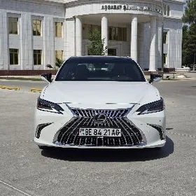 Lexus ES 350 2019