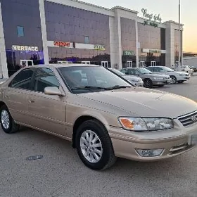 Toyota Camry 2000