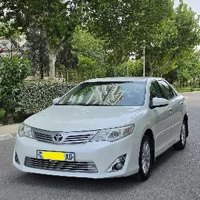 Toyota Camry 2012