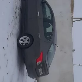 Nissan Versa 2012