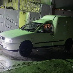 Volkswagen Caddy 2004