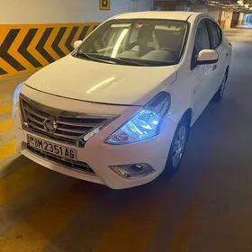 Nissan Sunny 2023