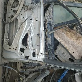 Mercedes gapy 2000