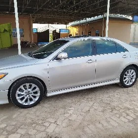 Toyota Camry 2011