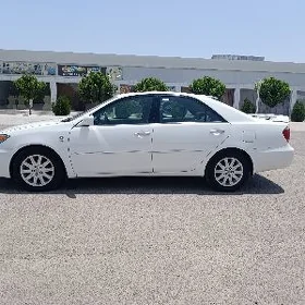 Toyota Camry 2004
