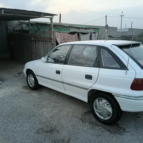 Opel Astra 1992