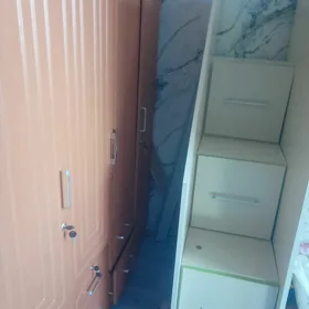 Двух этажная кровать