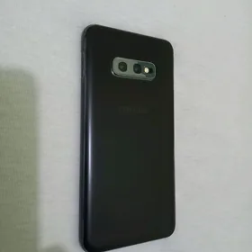 Galaxy S10e